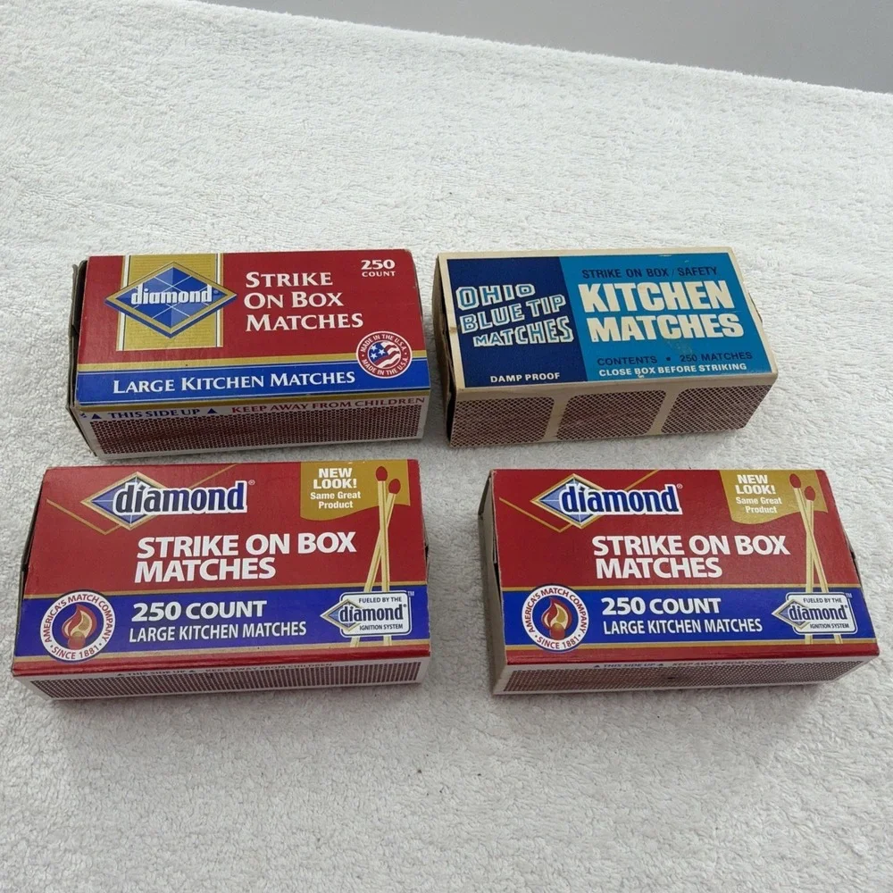 Vintage Diamond Match Co. : Lot of 4  Ohio Blue Tip Matches USA Kitchen 250